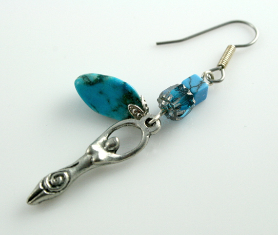 Turquoise birth goddess earrings, med