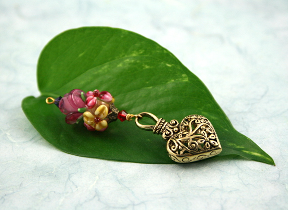 Blessingway bead - Rose meadow flower golden heart, leaf, md