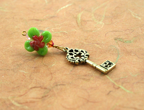 Blessingway bead - Rose green swirl flower golden key, earth, md