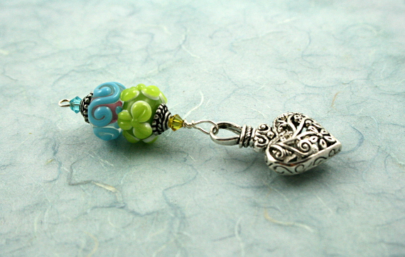 Blessingway bead - Sky and young leaves silver heart, blue, md